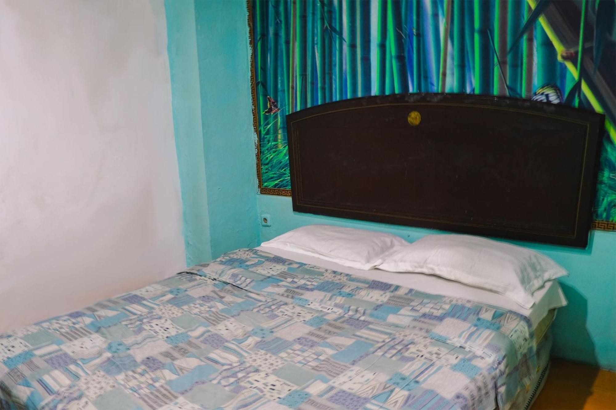 King Stone Hotel Mencil Екстер'єр фото