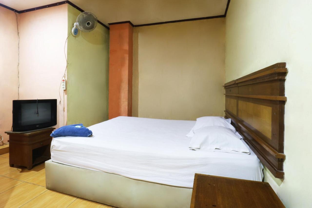 King Stone Hotel Mencil Екстер'єр фото